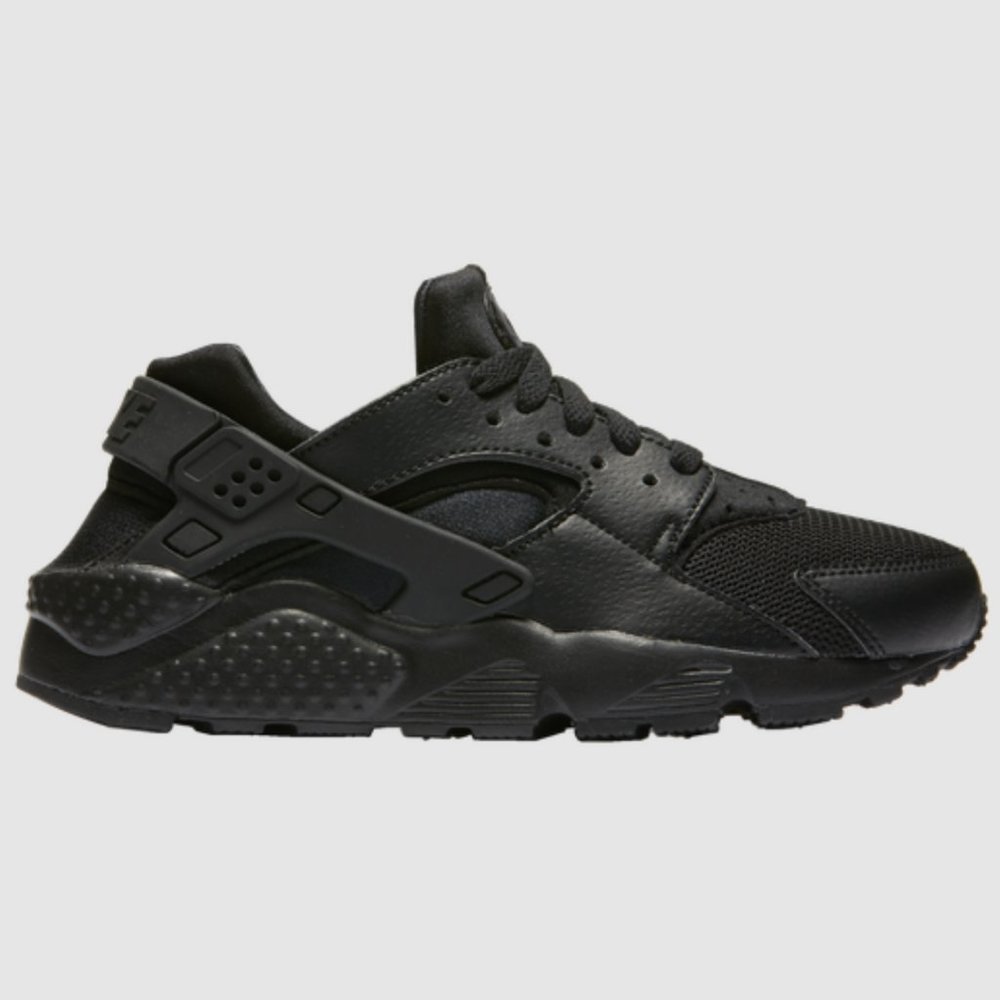 Nike Air Huarache Shoes in Black